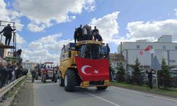 Bafra'da çeltik üreticilerinden 600 traktörlü konvoy