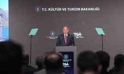 Bakan Ersoy: 'Ocak-Eylül döneminde turizm geliri 51 milyar 278 milyon dolara ulaştı'