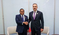 Bakan Fidan, Sri Lankalı Bakan Herath ile bir araya geldi