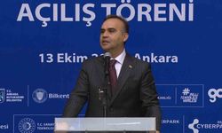 Bakan Kacır: 'Şirketlerini kuracak girişimcilerimize 1 milyon 350 bin lira yatırım imkanı sunuyoruz'