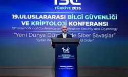 Bakan Uraloğlu: 'Veriyi kendi topraklarımızda tutmak, siber bağımsızlığımızın ve teknolojik egemenliğimizin en somut ifadesidir'