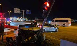 Bandırma Hastane Kavşağı'nda trafik kazası: 3 yaralı