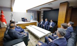 Başkan Büyükkılıç, Yeşilay heyetini kabul etti