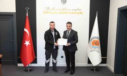 Başkan Doğan'dan hayat kurtaran personele ödül