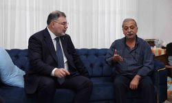 Başkan Saygılı, Bayraklı'da depremzede aileleri ziyaret etti