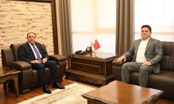 Bolvadin'de üniversite öğrencilerinin ulaşım konusu masaya yatırıldı