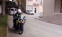 Bozüyük'te sınava geç kalan adayların yardımına polis yetişti
