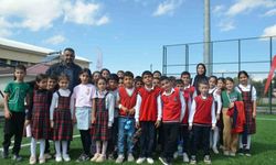 Bulanık'ta 'Geleneksel Spor Şenliği' renkli görüntülere sahne oldu