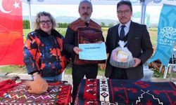 Burhaniye de eski çobanların azık torbaları turistik eşya oldu