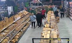 Bursa'da mağazaya servis aracı daldı: Müşteriler neye uğradığını şaşırdı