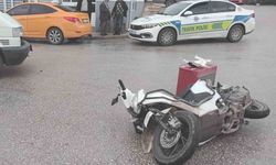 Çorum'da motosiklet ile minibüs çarpıştı: 1 yaralı