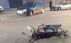 Çorum'da otomobil ile motosiklet çarpıştı: 1 yaralı