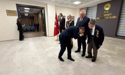 Cumhuriyet Bayramında, Kore Gazisi'ne gösterilen saygı tebrikat törenine damga vurdu