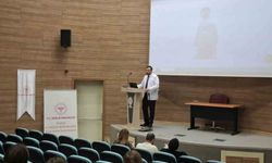 Düzce Atatürk Devlet Hastanesi'nde yeni hekimlere acil tıp eğitimi