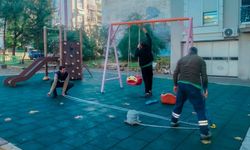 Efeler'de çocuk oyun alanları yenileniyor