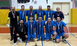Elazığ Belediyespor Futsal Takımı şampiyon oldu
