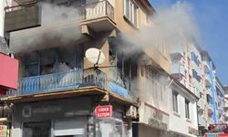 Elazığ'da oyuncak deposunda yangın
