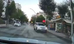 Elazığ'da ters şeritten gelen sürücü trafiği tehlikeye attı