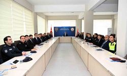 Emniyet Müdürü Doköz, birim amirleriyle toplantı yaptı