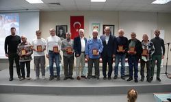 'Eski Sular Yeni Kulaçlar' İznik'te geçmiş ile geleceği aynı kulvarda buluşturdu