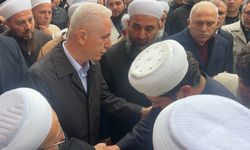 Fatih'te elektriğe kapılarak ölen 14 yaşındaki genç hafız son yolculuğuna uğurlandı