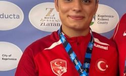 Genç güreşçi Suna Durmaz Balkan ikincisi oldu