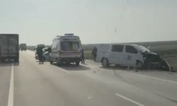Gönen-Bandırma yolunda trafik kazasında 3 kişi yaralandı