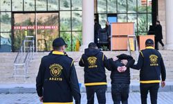 Gümüşhane'de iki evden altın ve para çalındı, şüpheli yakalandı