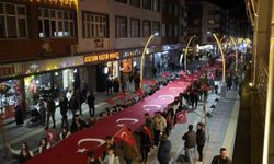 Gümüşhane'de meşaleler ve marşlar eşliğinde Cumhuriyet yürüyüşü