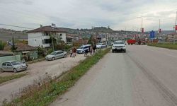 Havza'da otomobiller çarpıştı: Anne ve 3 yaşındaki çocuğu yaralandı