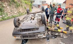 İskenderun'da ters dönen otomobilin sürücüsü yaralandı