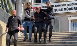 İşlediği suçlardan 15 yıl kesinleşmiş hapis cezası bulunan ve 9 yıldır aranan firari Bağcılar'da yakalandı
