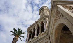 İzmir'in simgesi tarihi Saat Kulesi 125 yıldır zamana meydan okuyor
