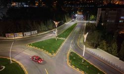 Karabük Belediyesi caddeleri yeniliyor