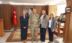 Kars Kızılay Şubesi'nden İl Jandarma Komutanı Coşkun'a hayırlı olsun ziyareti