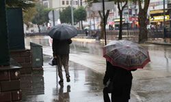 Kastamonu'da sağanak yağış etkili oluyor