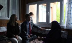 Kemaliye'de Yaşlılar Haftası kapsamında hane ziyaretleri gerçekleştirildi