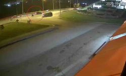 Kontrolsüz dönen otomobil motosiklete çarptı: 1 yaralı