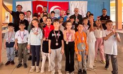 Köyceğiz'de Cumhuriyet coşkusu satrançla buluştu