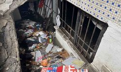 Küçükçekmece'de dere yatağındaki evin bodrum katını su bastı