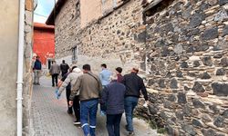 Kula'da bir kişi evinde ölü bulundu