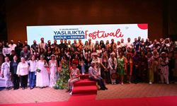 Kuşaklar ve kültürler Kepez'de buluştu: 2. Yaşlılıkta Sağlık ve Esenlik Festivali tamamlandı