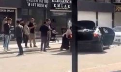 Mardin'de iki taraf arasında çıkan kavgada lüks otomobil hasar gördü