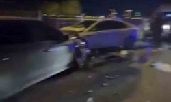 Mardin'de meydana gelen zincirleme trafik kazasında 4 kişi yaralandı