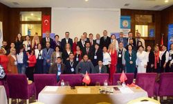 Marmaris'te gençliğin geleceği konuşuldu