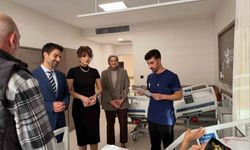 Mengücek Gazi EAH yönetiminden Hasta Hakları Günü'nde hasta ziyareti