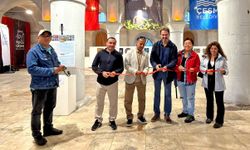 Mitolojiden Ege manzaralarına uzanan sergi Çeşme'de