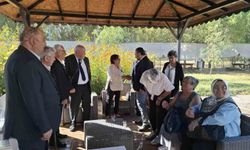 Muğla'da 1 Ekim Dünya Yaşlılar Günü huzurevinde kutlandı