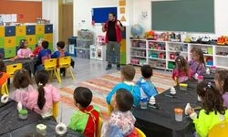 Muğla'da çocukların hayal gücü sanatla buluşuyor
