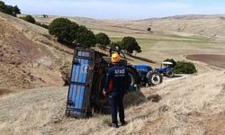 Muş'ta devrilen traktörün altında kalan sürücü ağır yaralandı